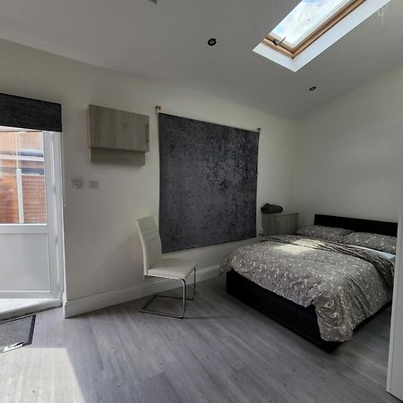 Ilford Town Centre Studio Ngoại thất bức ảnh